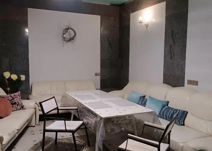 номер у моря, бассейн, сад, мангал