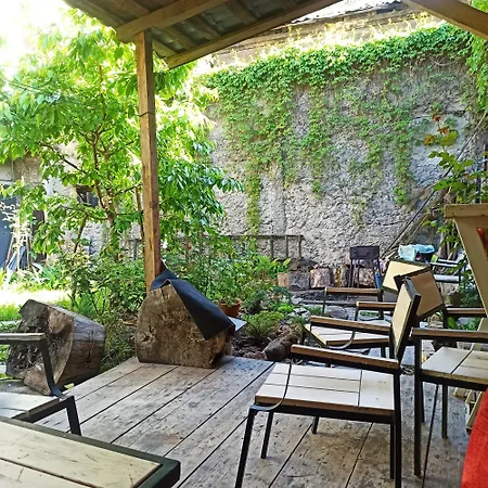 Maison d'hôtes номер у моря, бассейн, сад, мангал Odessa