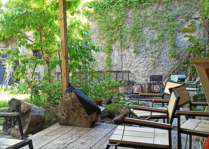 Maison d'hôtes номер у моря, бассейн, сад, мангал Odessa